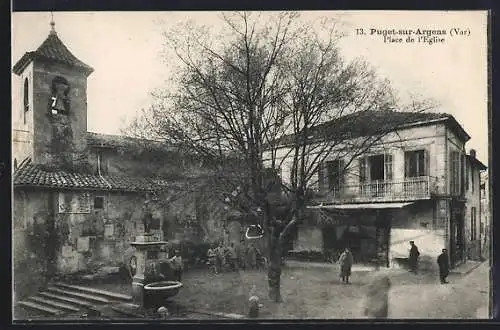 AK Puget-sur-Argens, Place de l`Église