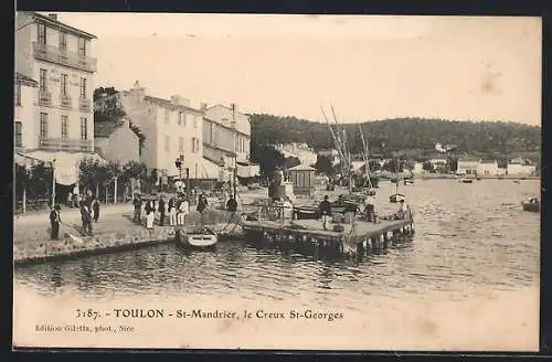 AK Toulon, le Creux St-Georges à St-Mandrier avec quai et bateaux