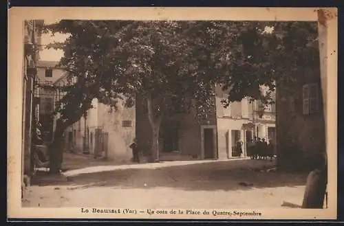 AK Le Beausset, Un coin de la Place du Quatre-Septembre