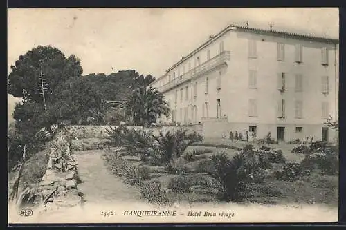 AK Carqueiranne, Hôtel Beau rivage et son jardin verdoyant