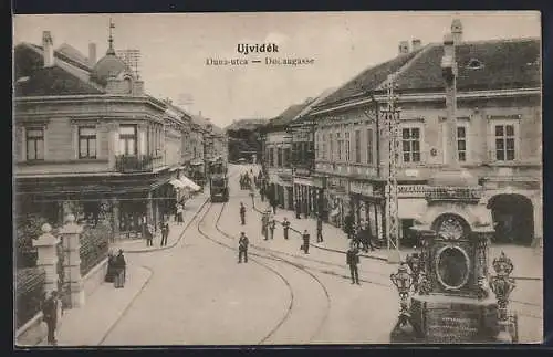 AK Ujvidek, Donaugasse mit Strassenbahn