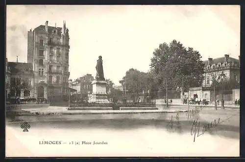 AK Limoges, Place Jourdan avec statue et bâtiments environnants