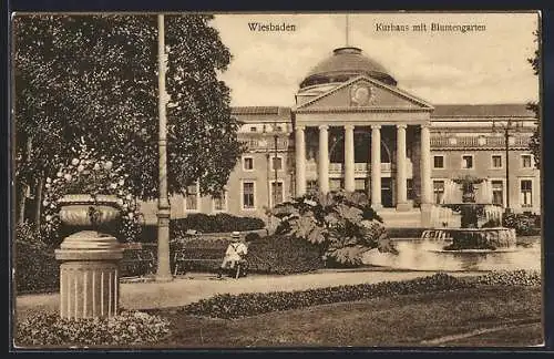 AK Wiesbaden, Kurhaus mit Blumengarten