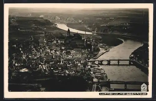 Foto-AK Walter Hahn, Dresden, Nr. 5674: Meissen a /Elbe, Teilansicht mit Brücke