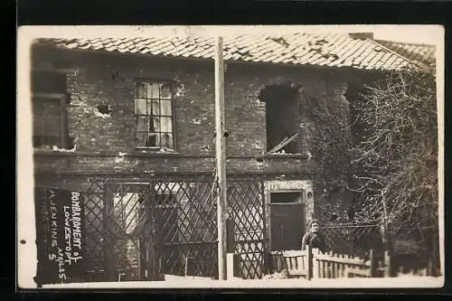 AK Lowestoft, Destroyed building after bombardement