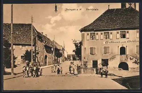 AK Ihringen a. K., Marktplatz mit Gasthaus zum Ochsen, Brunnen, Kindergruppe