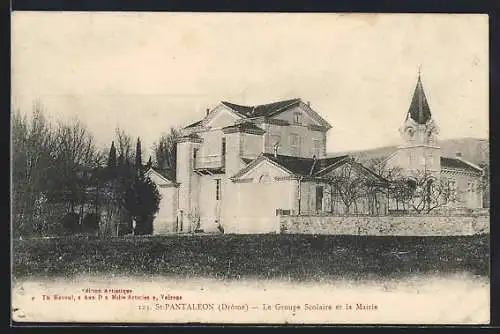 AK St-Pantaléon, Le Groupe Scolaire et la Mairie