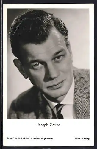 AK Schauspieler Joseph Cotten in Vom Himmel gefallen