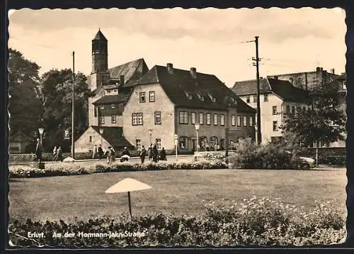 AK Erfurt, An der Hermann-Jahn-Strasse mit Kirche