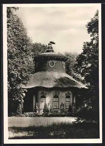 Foto-AK Deutscher Kunstverlag, Nr.70: Potsdam, Schloss Sanssouci-Japanisches Haus