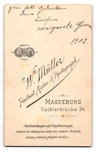 Fotografie W. Müller, Magdeburg, Tischlerbrücke 34m Margarete Germar im Jahr 1902