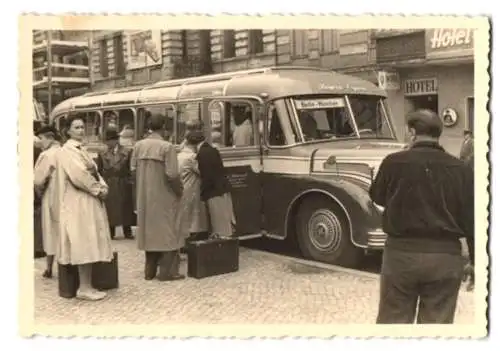 Fotografie Bus Kässbohrer Setra, Reisebus Bayern-Express, Fuhrunternehmen Wessel