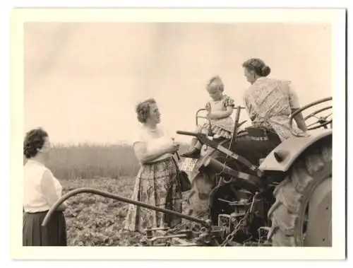 Fotografie Traktor Deutz, Ackerschlepper mit Kennzeichen Pegnitz / Forchheim