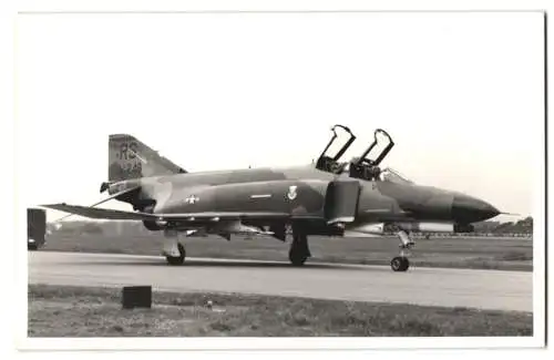 Fotografie Flugzeug McDonnell F-4 Phantom, Jagdflugzeug, Kampfflugzeug der US - Air Force