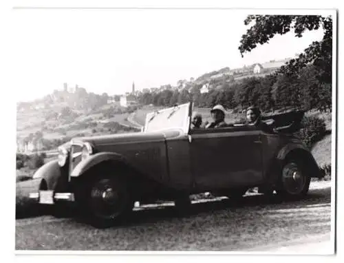 Fotografie Auto Adler Cabrio, Reisegesellschaft mit Cabriolet