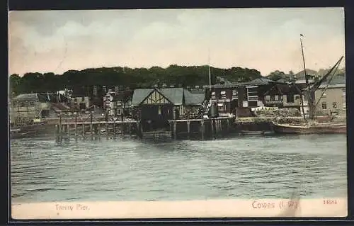 AK Cowes, View of Trinity Pier