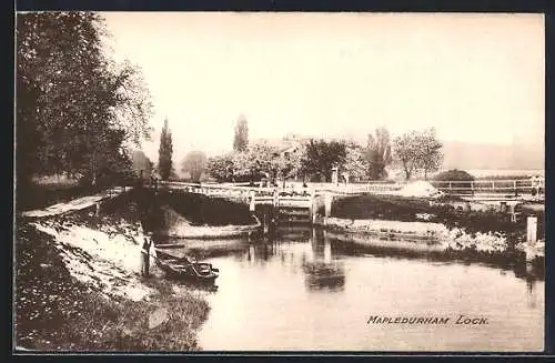 AK Mapledurham, The Lock