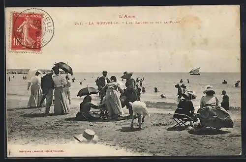 AK La Nouvelle, Les baigneurs sur la plage