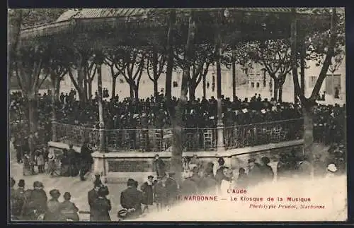 AK Narbonne, Le Kiosque de la Musique avec foule assemblée