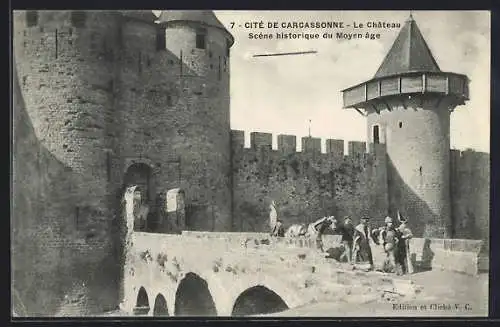 AK Carcassonne, Le Chateau, Scène historique du Moyen-age