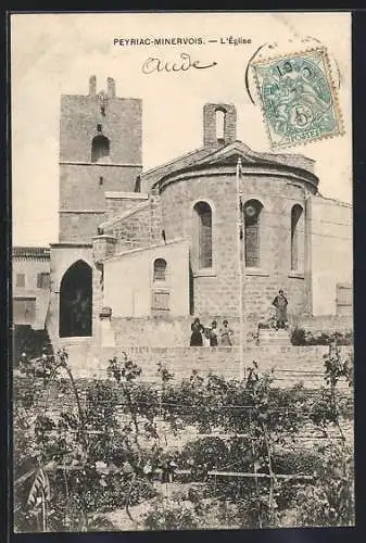 AK Peyriac-Minervois, L`église et son parvis avec des habitants