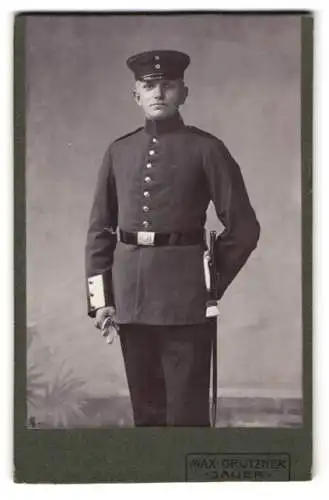 Fotografie Max Grützner, Jauer, Altjauerstrasse 4, G. Berner in Soldatenuniform