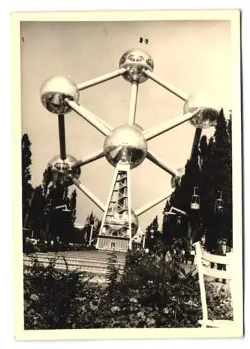 2 Fotografien Brüssel - Bruxelles, Ausstellung Expo 1958, Atomium & Ausstellungshalle