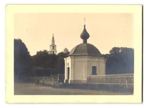 8 Fotografien unbekannter Fotograf, Ansicht Walaam / Karelien, Kloster, Klosterkirche, Kapelle, Orthodoxe Geistliche u.a