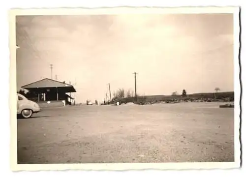 16 Fotografie Ansicht Töpen, Reise mit BMW 600 Kennzeichen B-KH 433, Mechaniker, Reifenwechsel, Gasthaus