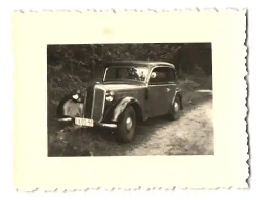 Fotografie Böttger, Berlin-Weissensee, Auto DKW Kennzeichen 1A 03-51