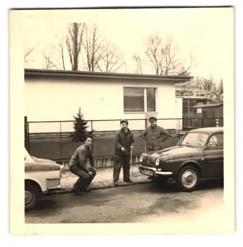 Fotografie Auto Renault Dauphine, PKW mit Kennzeichen Berlin