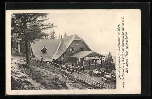 AK Carl Lechnerhaus am Stuhleck, Partie mit Terrasse und Gästen