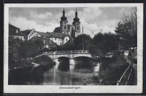 AK Donaueschingen, Partie an der Donaubrücke