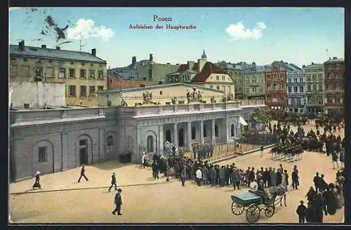 AK Posen-Poznan, Aufziehen der Hauptwache, Pferdekutsche
