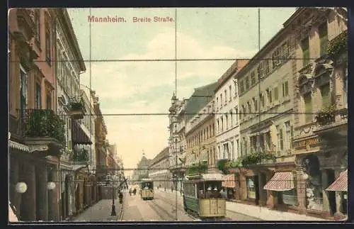 AK Mannheim, Breite Strasse mit Strassenbahnen