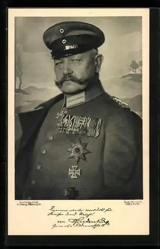 AK Paul von Hindenburg in Uniform mit Orden und Mütze