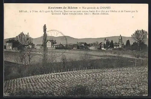 AK Chanes, Vue générale du village avec église romane et ancien château