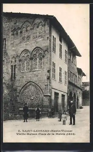 AK Saint Leonhard, Vieille Maison Place de la Mairie