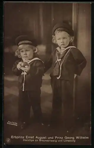AK Erbprinz Ernst August u. Prinz Georg Wilhelm von Braunschweig im Matrosen-Outfit