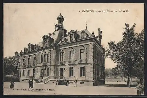 AK Montceau-les-Mines, Hôtel-de-Ville