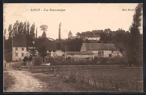 AK Loisy, Vue Panoramique du village avec maisons et clocher en arrière-plan