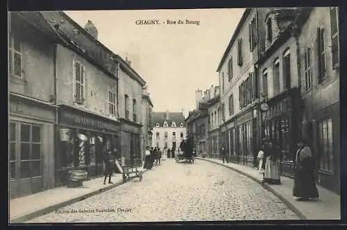 AK Chagny, Rue du Bourg avec commerces et passants