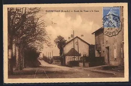 AK Fleurville, Arrêt du Tram à la Gare