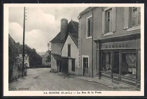 AK La Guiche, la Rue de la Poste