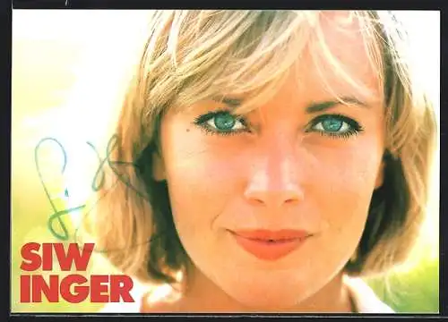 AK Musikerin Siw Inger mit strahlenden blauen Augen, mit Autograph