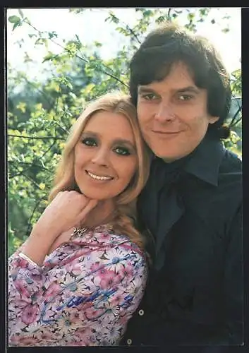 AK Musiker Cindy & Bert lächeln gemeinsam in die Kamera