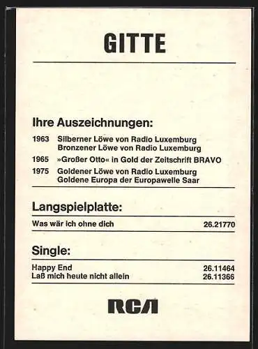 AK Portrait Musikerin Gitte lächelnd