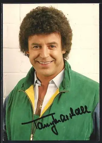 AK Musiker Tony Marshall, Halbportrait in grüner Jacke