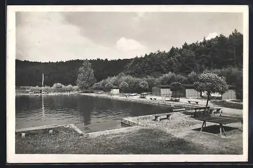 AK Lázné Msené, Freibad im Wald