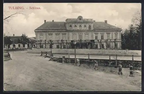 AK Tulbing, Schloss mit Strassenpartie